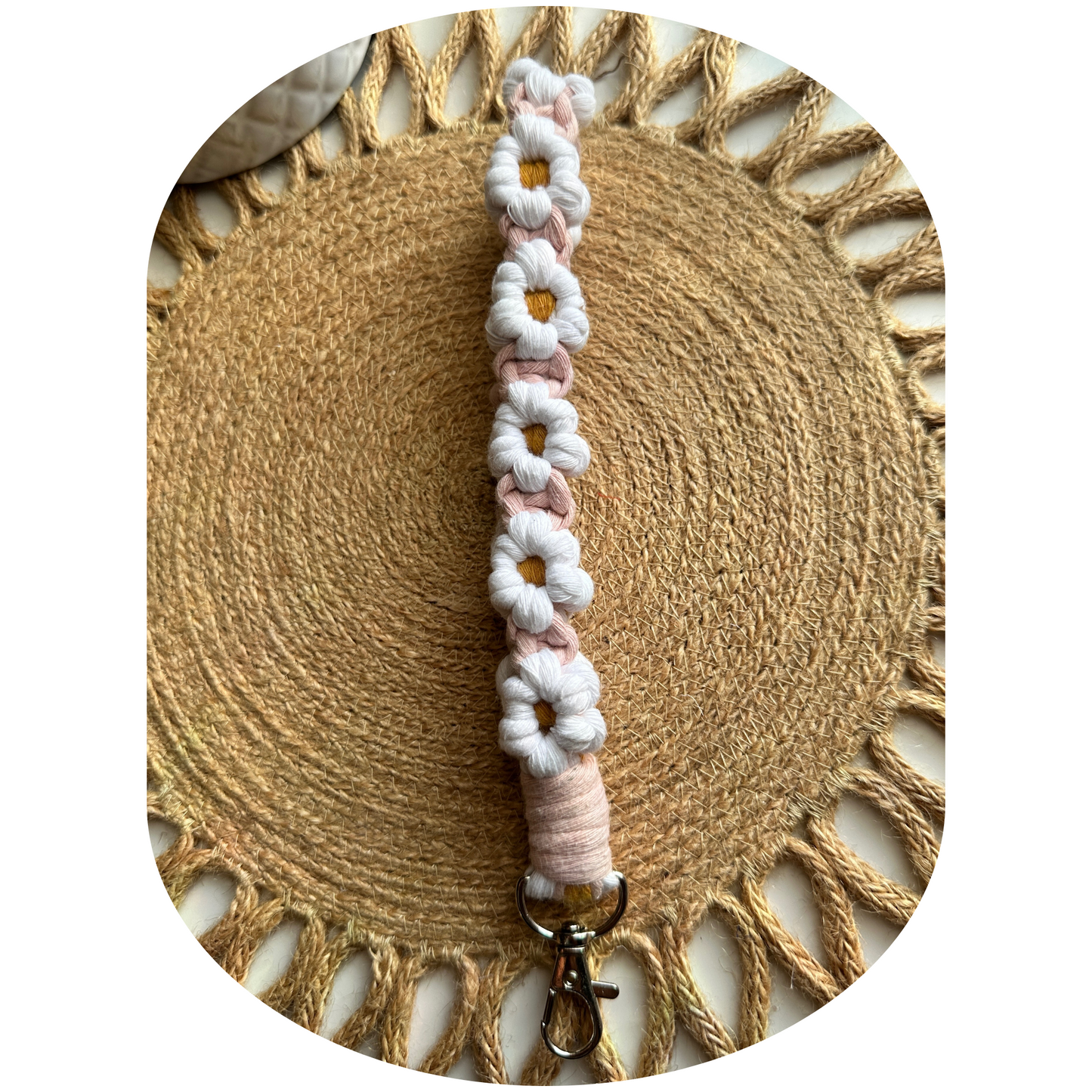 Macrame Daisy Wristlet