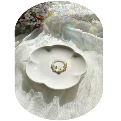 Cozy Daisy Ring