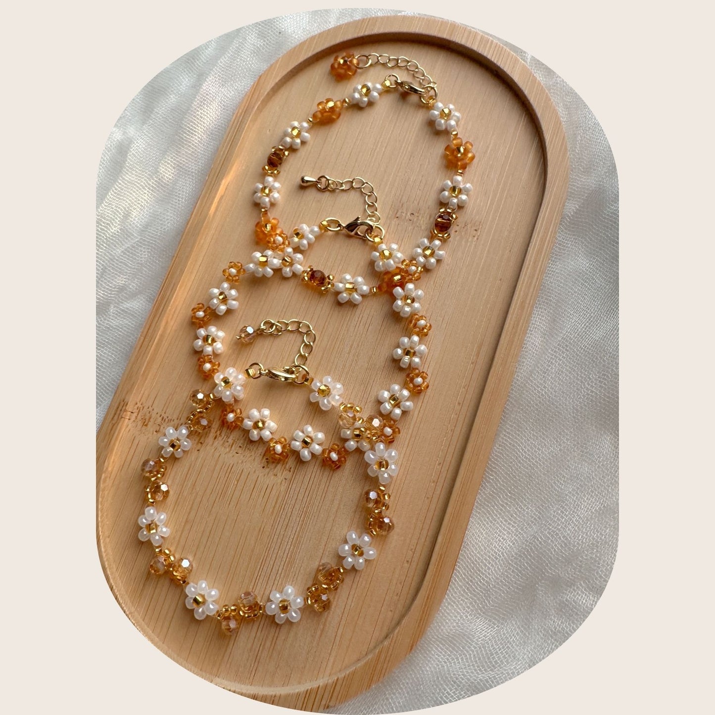 Pulsera de pétalos acogedores