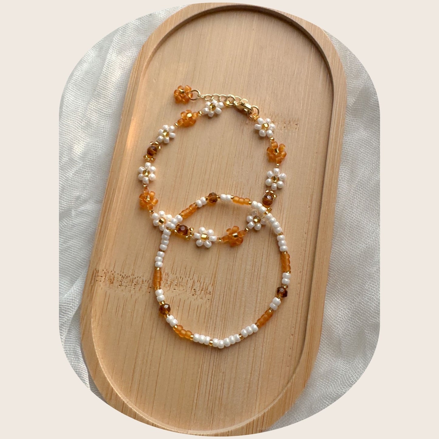 Pulsera de pétalos acogedores