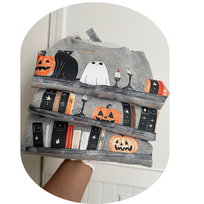 Spooky Bookshelf