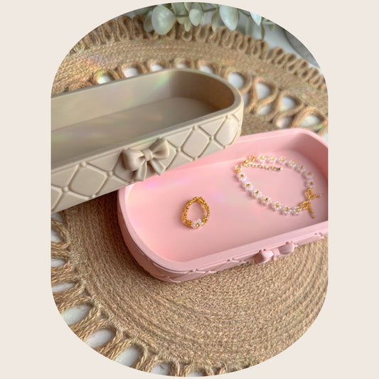 Bow Jewelry Tray