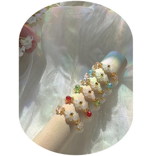 Cozy Daisy Ring